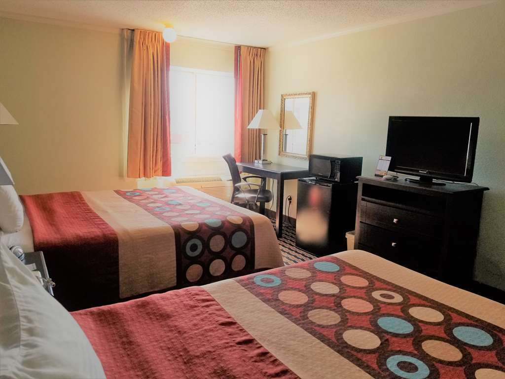 ซูเปอร์ 8 บาย วินด์แฮม เดสโมนส์ Hotel ดิมอยน์ ห้อง รูปภาพ